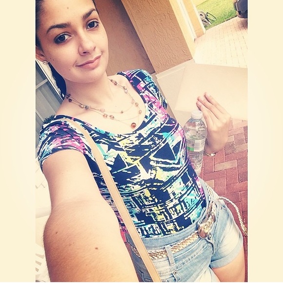 ⬇️$30 | Light High Waist Blue Asphalt Jean Shorts - Picture 5 of 7